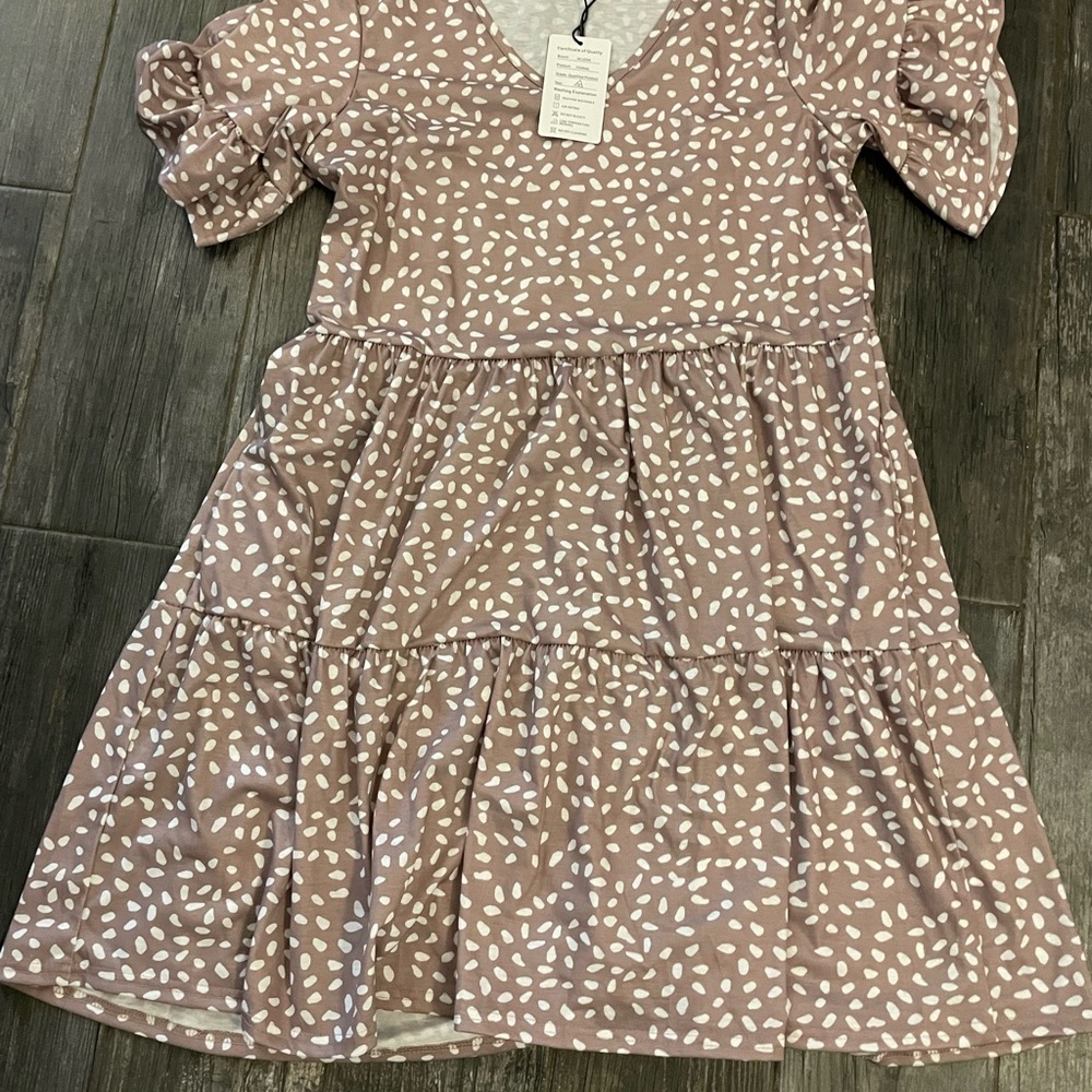 Women's tan/kahki  Tiered Dress with White Dot Print sz. Lg